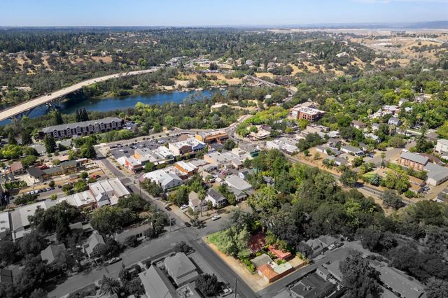 715 Figueroa St, Folsom, CA 95630
