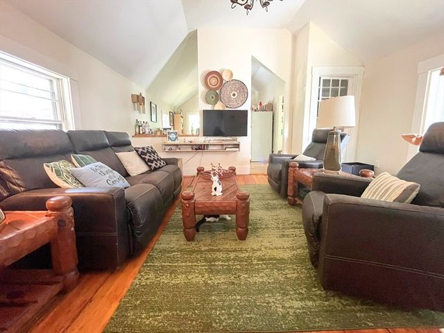 269 Lamartine St 2, Boston, MA 02130