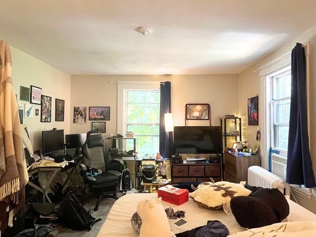 269 Lamartine St 2, Boston, MA 02130