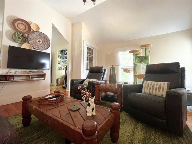 269 Lamartine St 2, Boston, MA 02130