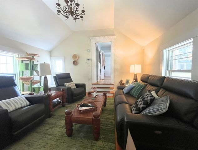 269 Lamartine St 2, Boston, MA 02130
