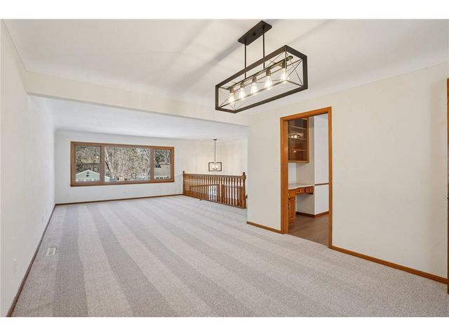 5301 Oakwood Drive, Saint Paul, MN 55110