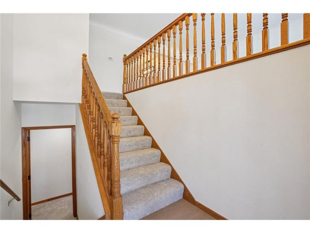 5301 Oakwood Drive, Saint Paul, MN 55110