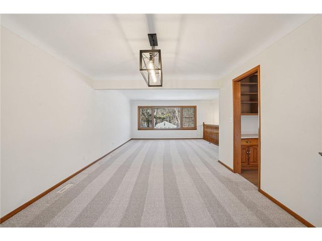 5301 Oakwood Drive, Saint Paul, MN 55110