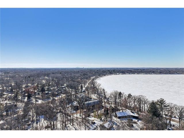 5301 Oakwood Drive, Saint Paul, MN 55110