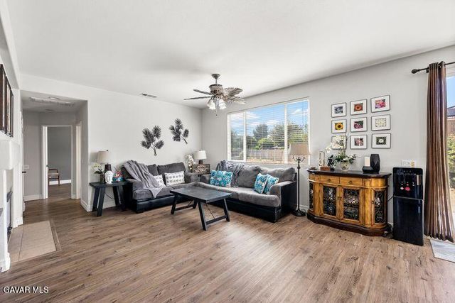 2415 Foxtail Drive, Palmdale, CA 93551