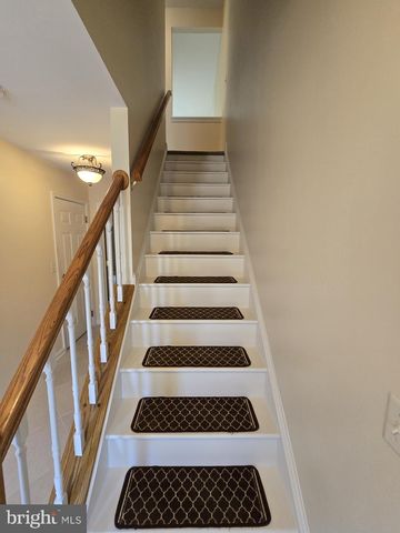 11213-D HERON PL, Waldorf, MD 20603
