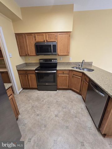 11213-D HERON PL, Waldorf, MD 20603
