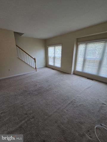 11213-D HERON PL, Waldorf, MD 20603