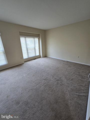 11213-D HERON PL, Waldorf, MD 20603