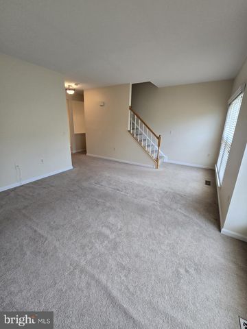 11213-D HERON PL, Waldorf, MD 20603