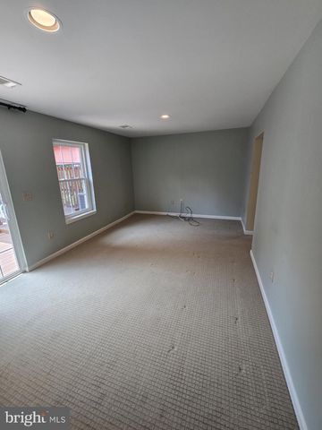 11213-D HERON PL, Waldorf, MD 20603