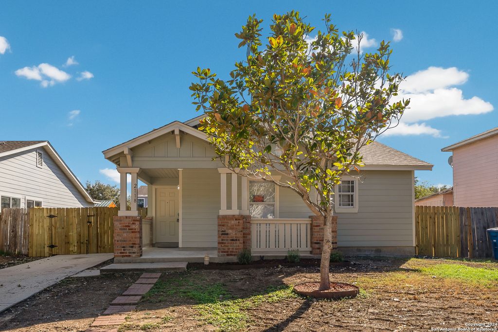 2118 SUNBIRD PASS, San Antonio, TX 78224