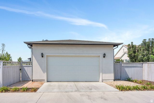 10993 S OQUIRRH LAKE RD, South Jordan, UT 84009
