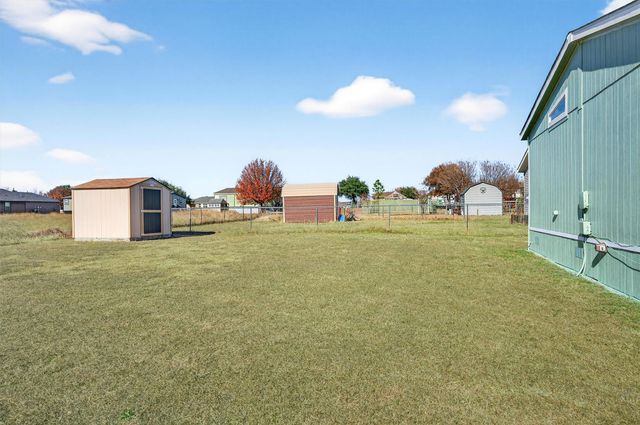 315 Glenwood Street, Gainesville, TX 76240