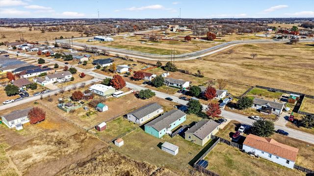 315 Glenwood Street, Gainesville, TX 76240