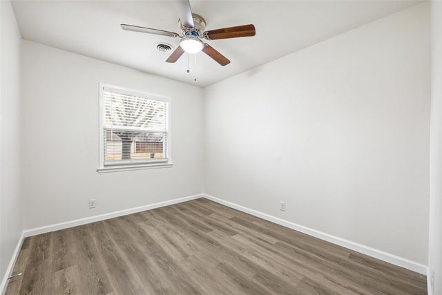 700 W Cedar Street, Hurst, TX 76053