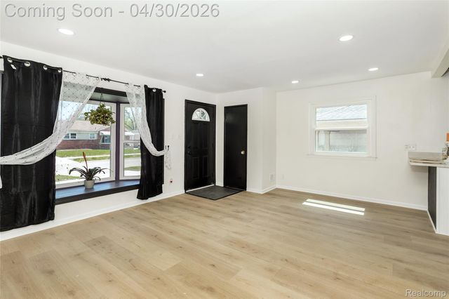 514 Greenwood Street, Inkster, MI 48141