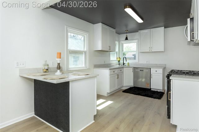 514 Greenwood Street, Inkster, MI 48141