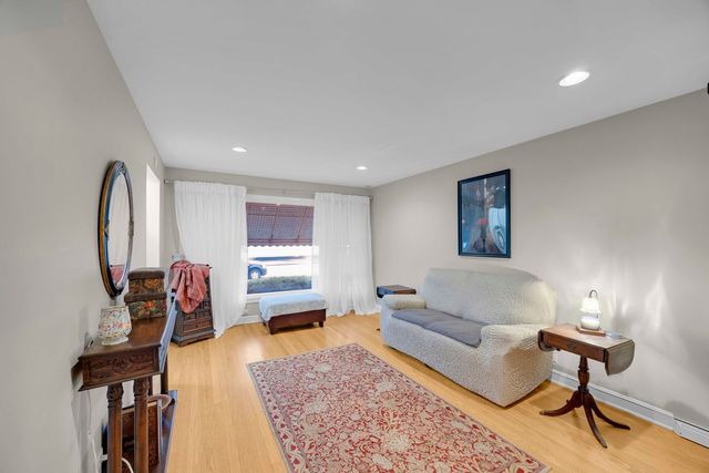 2560 W 119TH Street, Chicago, IL 60655