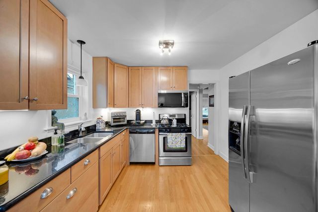 2560 W 119TH Street, Chicago, IL 60655