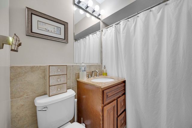 2560 W 119TH Street, Chicago, IL 60655