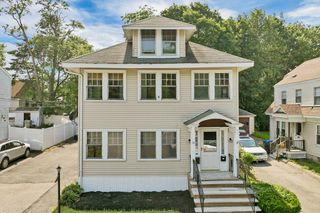 10-12 Peaslee Terrace, Methuen, MA 01844