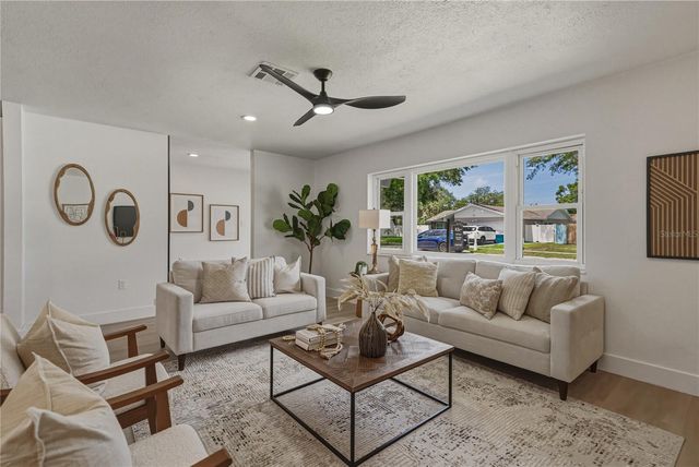 9305 120TH LANE, Seminole, FL 33772