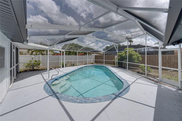 9305 120TH LANE, Seminole, FL 33772