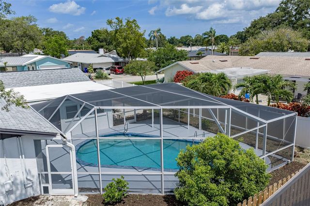9305 120TH LANE, Seminole, FL 33772