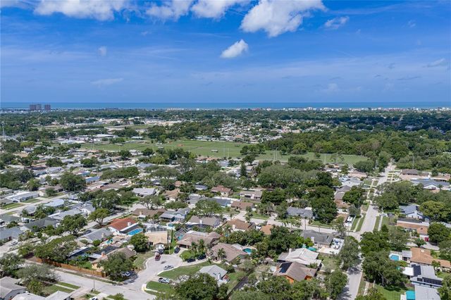 9305 120TH LANE, Seminole, FL 33772