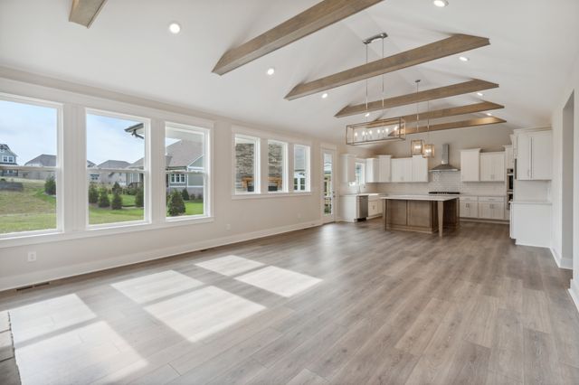 7930 Pine Street, Fairview, TN 37062