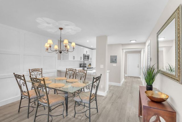 13719 Via Aurora Way A, Delray Beach, FL 33484