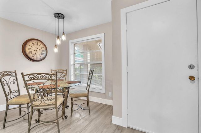 13719 Via Aurora Way A, Delray Beach, FL 33484
