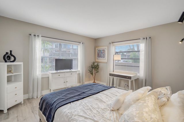 13719 Via Aurora Way A, Delray Beach, FL 33484