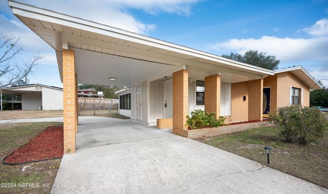 1195 PECAN Cove, Jacksonville, FL 32221