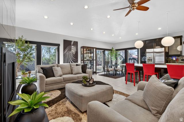 145 W CARNESECCA CT, Mapleton, UT 84664