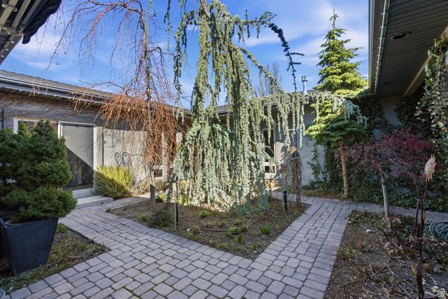 145 W CARNESECCA CT, Mapleton, UT 84664