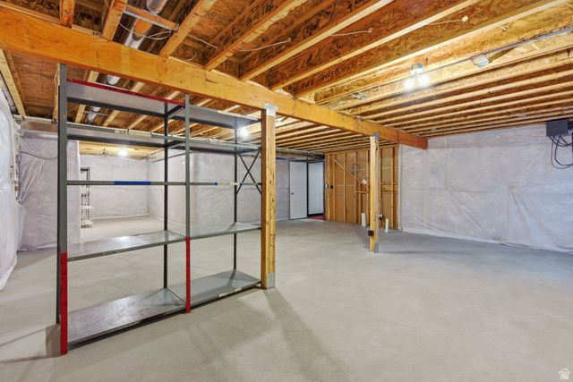 145 W CARNESECCA CT, Mapleton, UT 84664