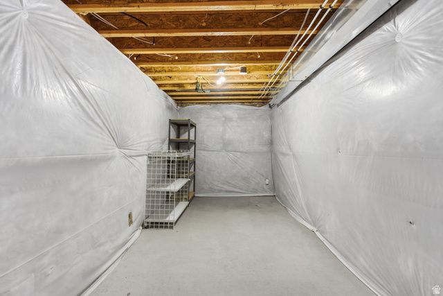 145 W CARNESECCA CT, Mapleton, UT 84664