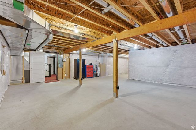 145 W CARNESECCA CT, Mapleton, UT 84664