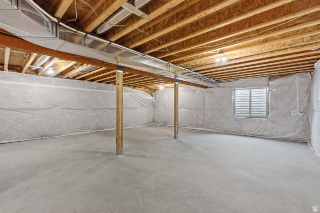 145 W CARNESECCA CT, Mapleton, UT 84664