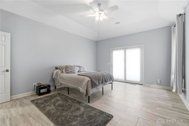 7373 Deep Woods Court, Springboro, OH 45066