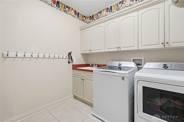 7373 Deep Woods Court, Springboro, OH 45066