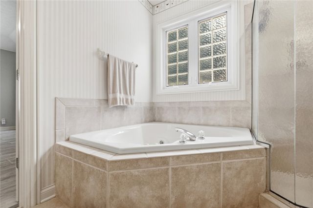 7373 Deep Woods Court, Springboro, OH 45066
