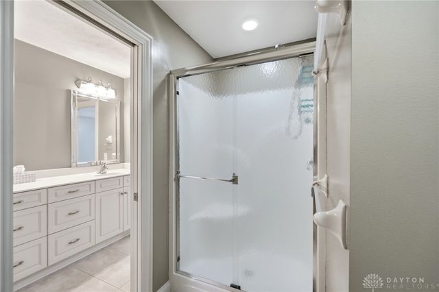 7373 Deep Woods Court, Springboro, OH 45066