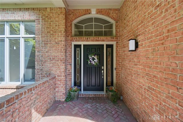 7373 Deep Woods Court, Springboro, OH 45066
