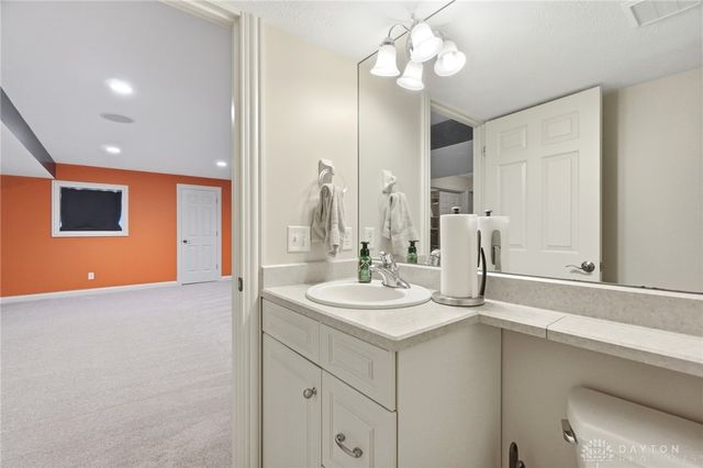 7373 Deep Woods Court, Springboro, OH 45066