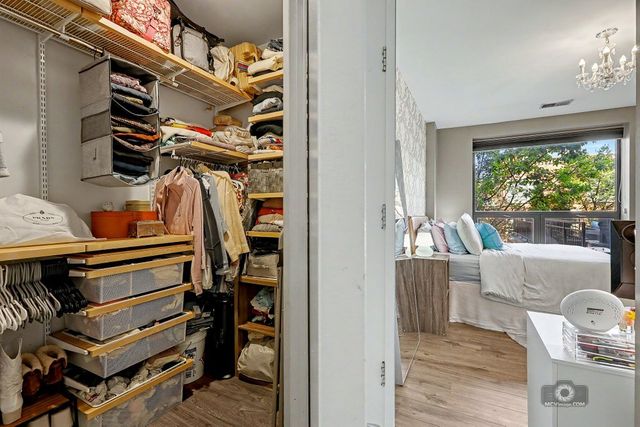 859 W ERIE Street 303, Chicago, IL 60642