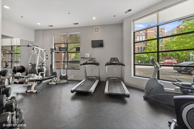 859 W ERIE Street 303, Chicago, IL 60642